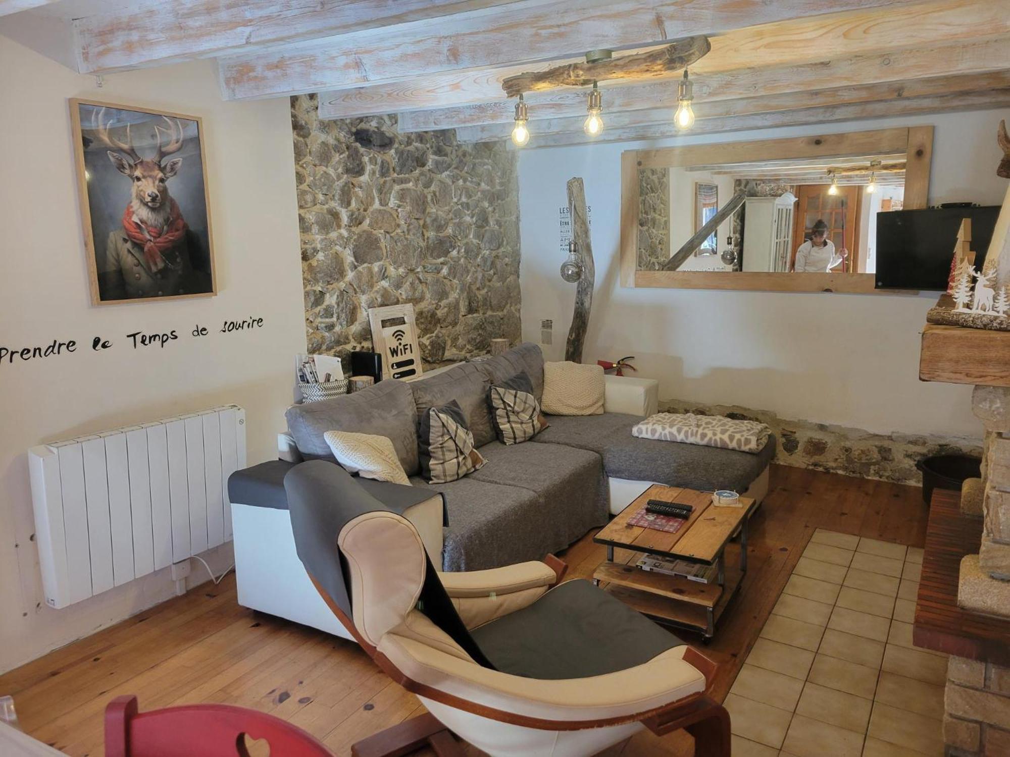Paisible Maison Dans Les Pyrenees Fontpedrouse Экстерьер фото